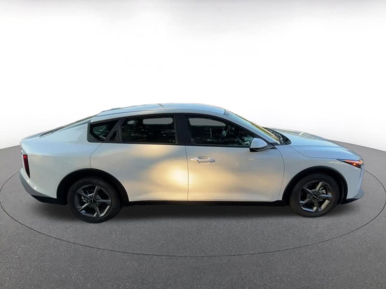 Thumbnail: 2025 Kia K4 - 15