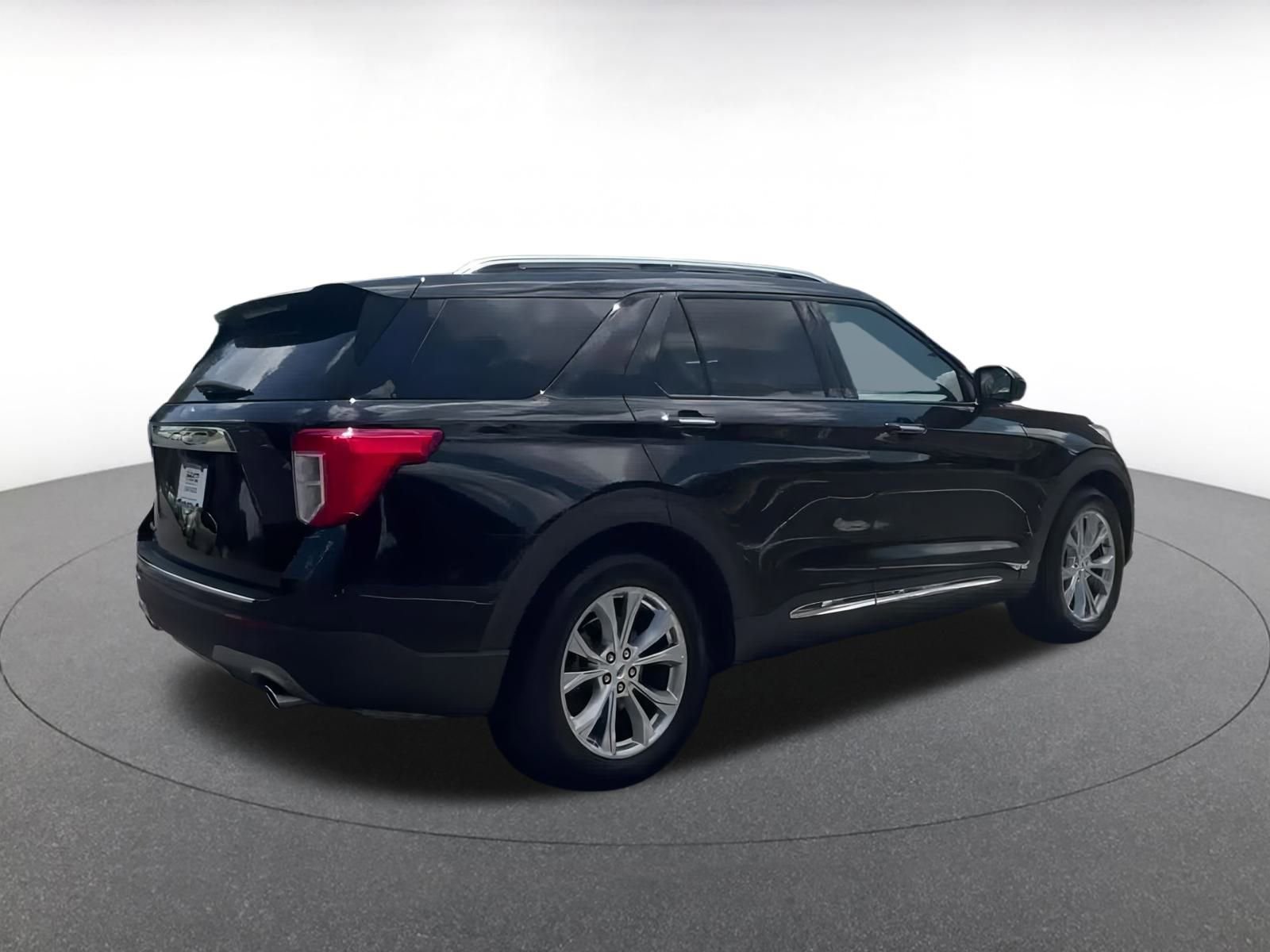 Thumbnail: 2024 Ford Explorer - 15