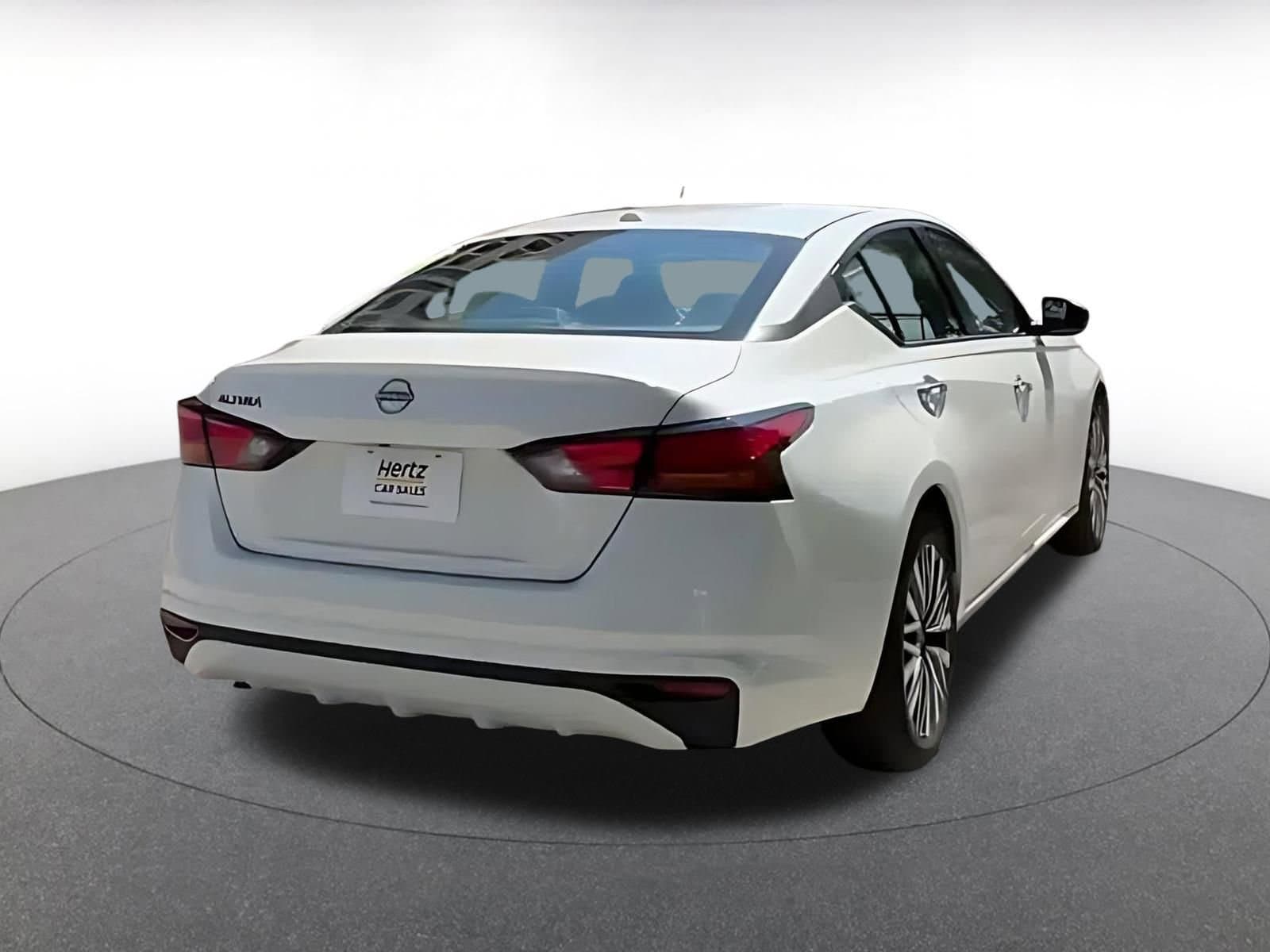 Thumbnail: 2025 Nissan Altima - 13