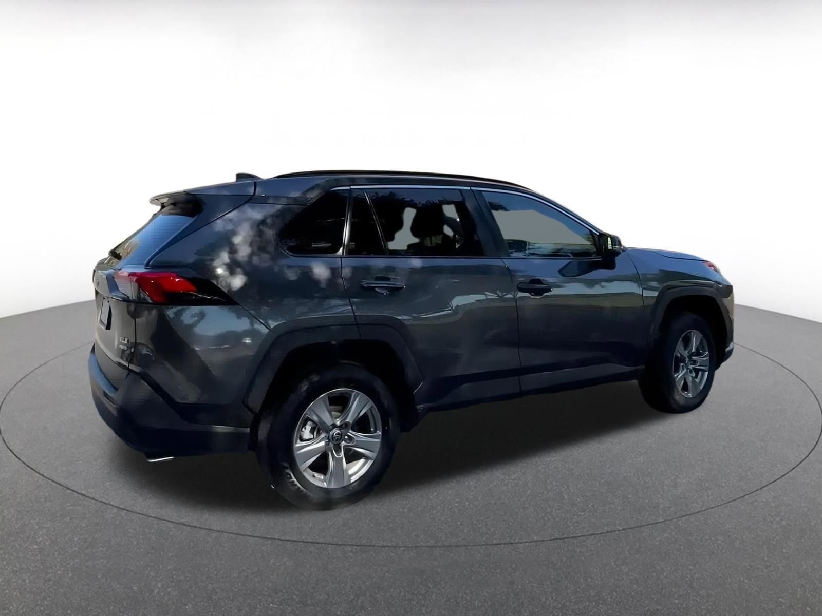 Thumbnail: 2025 Toyota RAV4 - 15