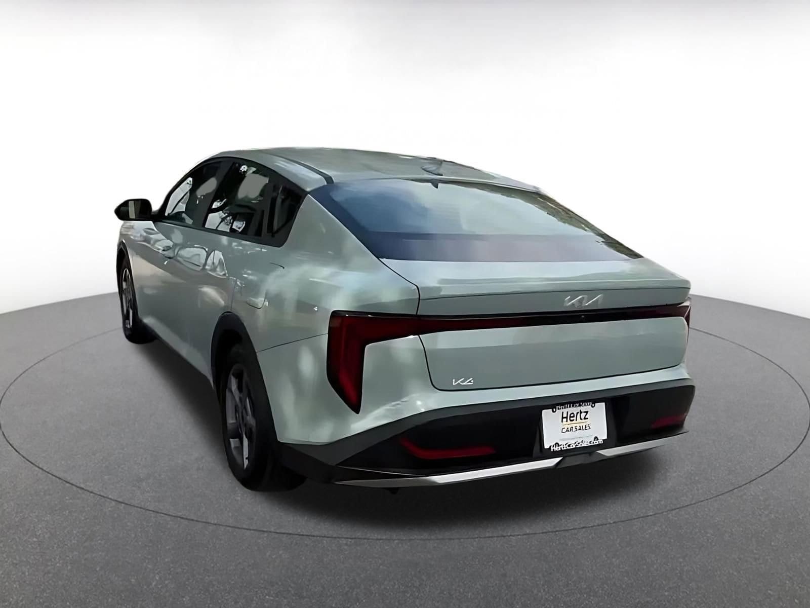 Thumbnail: 2025 Kia K4 - 10