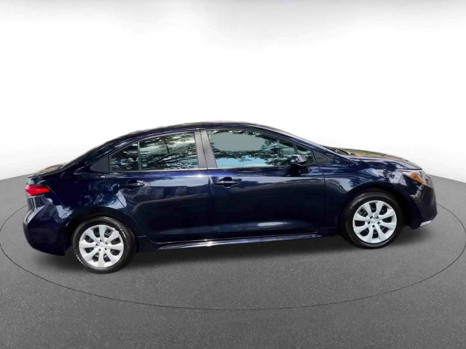 Thumbnail: 2024 Toyota Corolla - 16