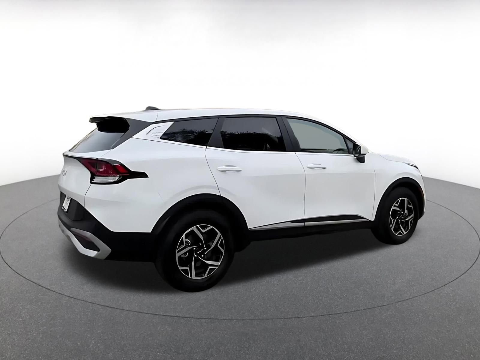 Thumbnail: 2025 Kia Sportage - 15