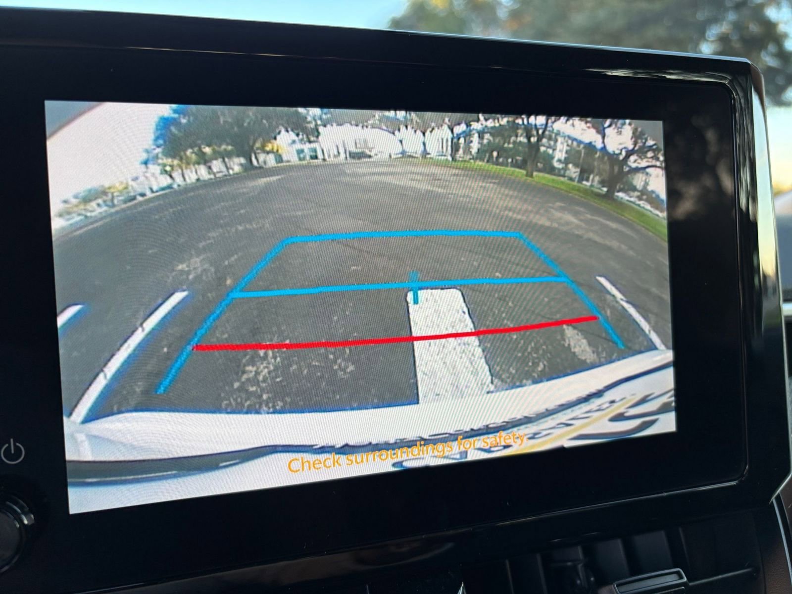 Thumbnail: 2025 Toyota Corolla - 17