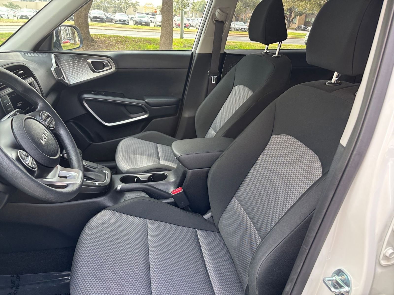 Thumbnail: 2025 Kia Soul - 31