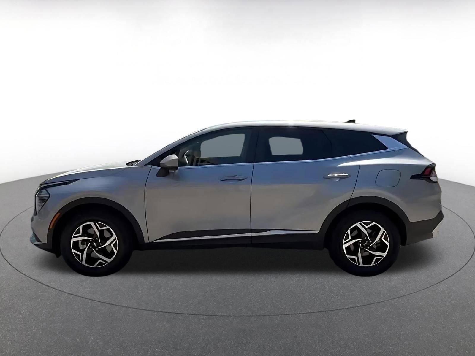 Thumbnail: 2025 Kia Sportage - 8