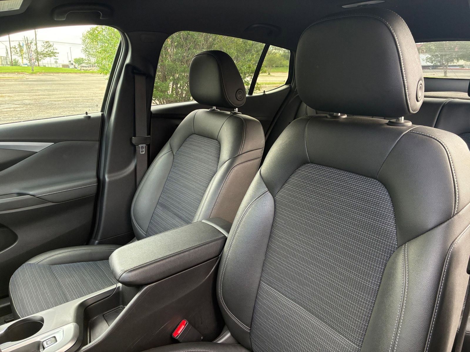 Thumbnail: 2025 Buick Envista - 35