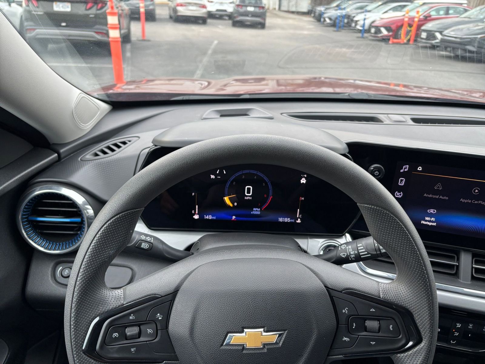 Thumbnail: 2025 Chevrolet Trax - 28