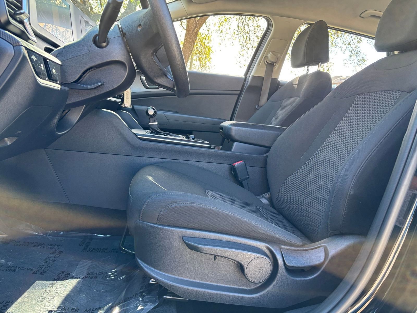 Thumbnail: 2025 Kia Sportage - 22