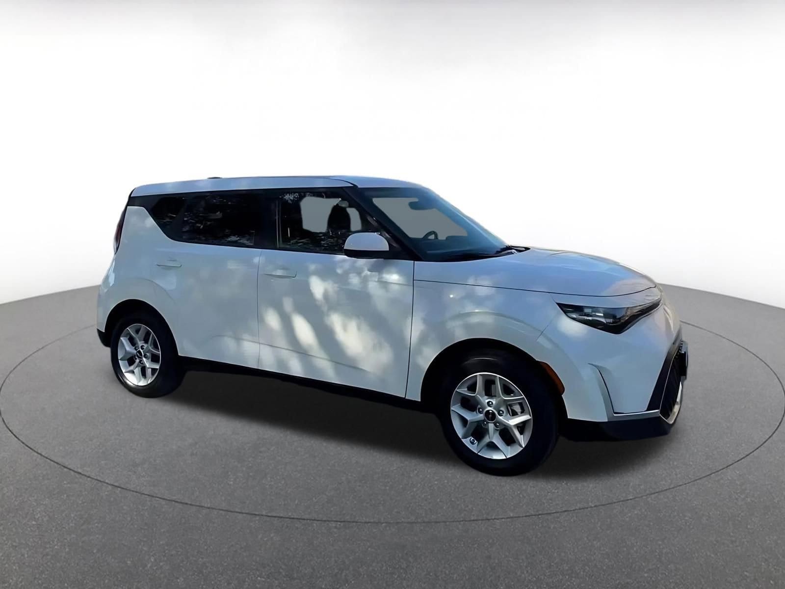 Thumbnail: 2025 Kia Soul - 2
