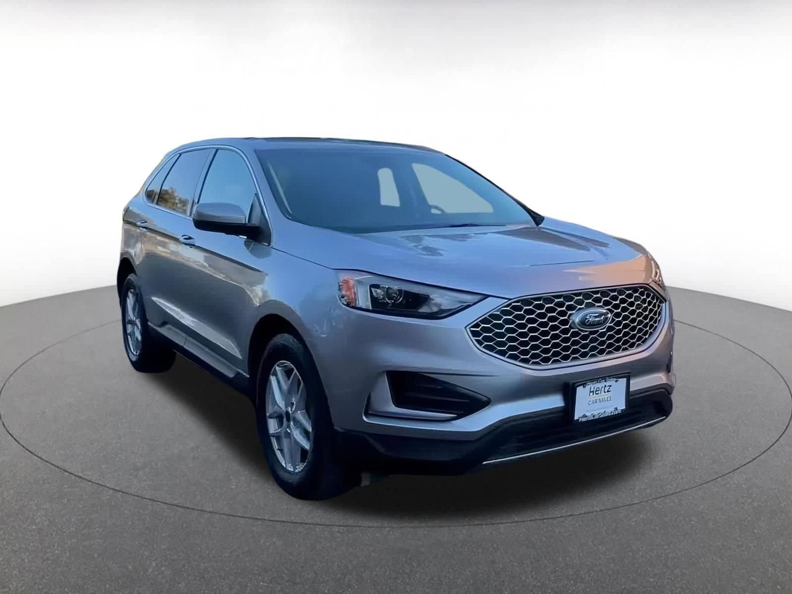 Thumbnail: 2023 Ford Edge - 3