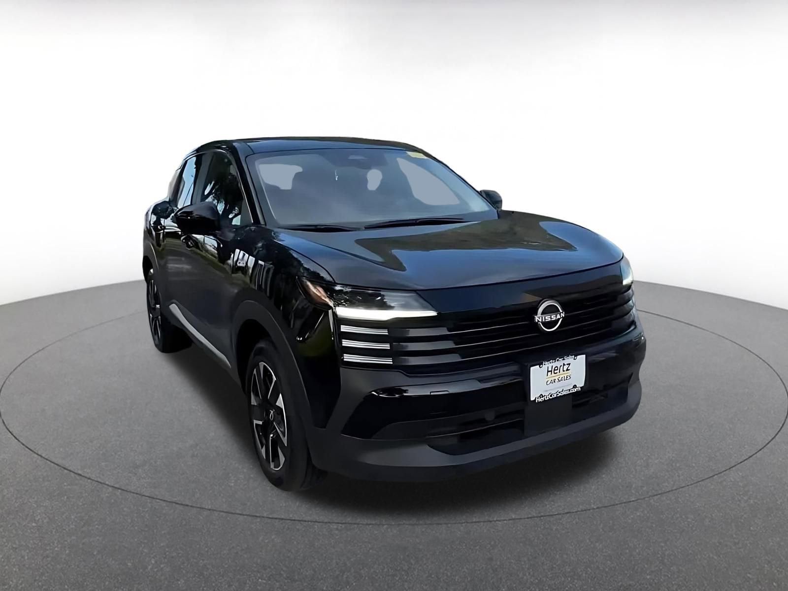 Thumbnail: 2025 Nissan Kicks - 3