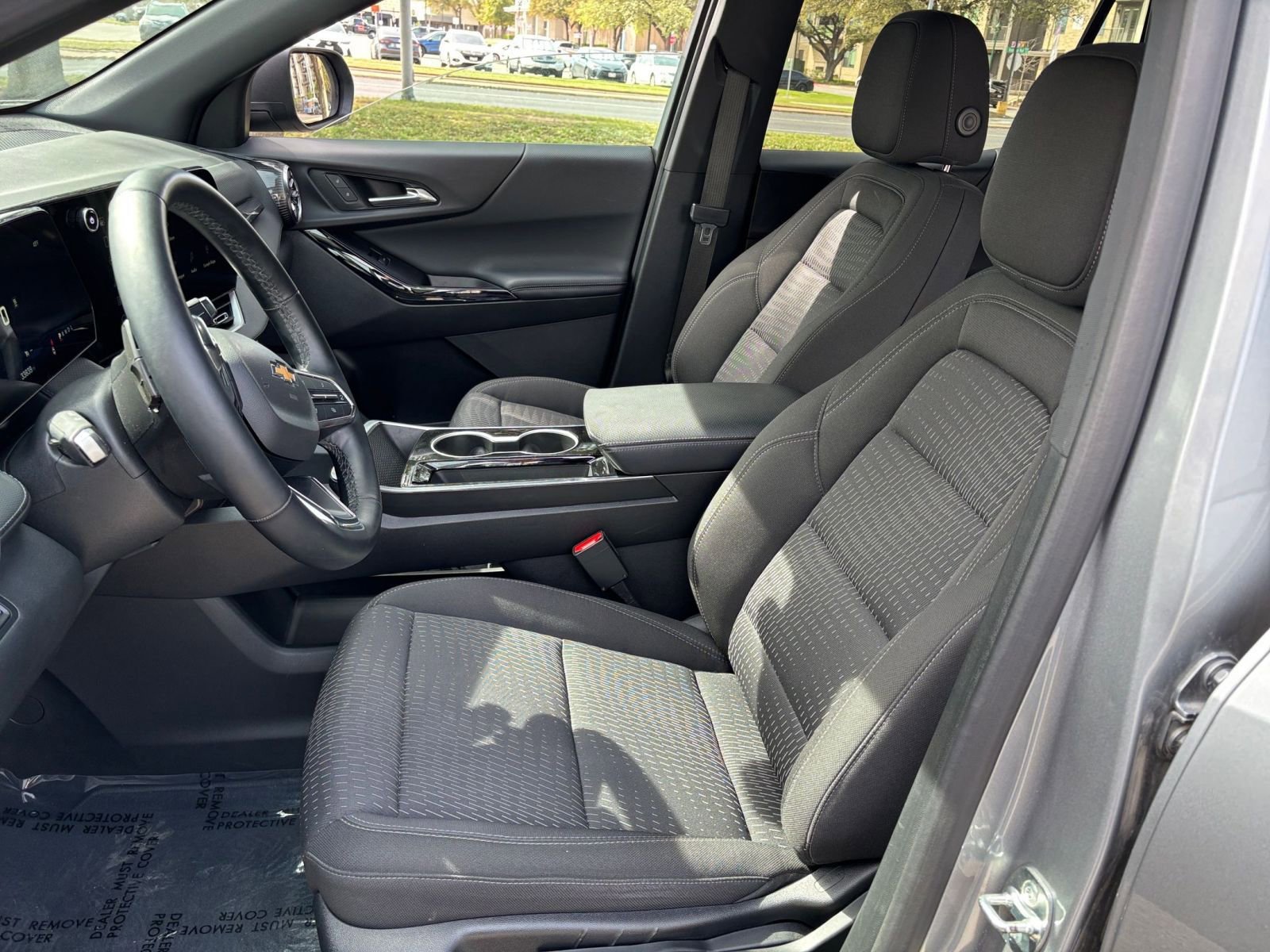 Thumbnail: 2025 Chevrolet Equinox - 31