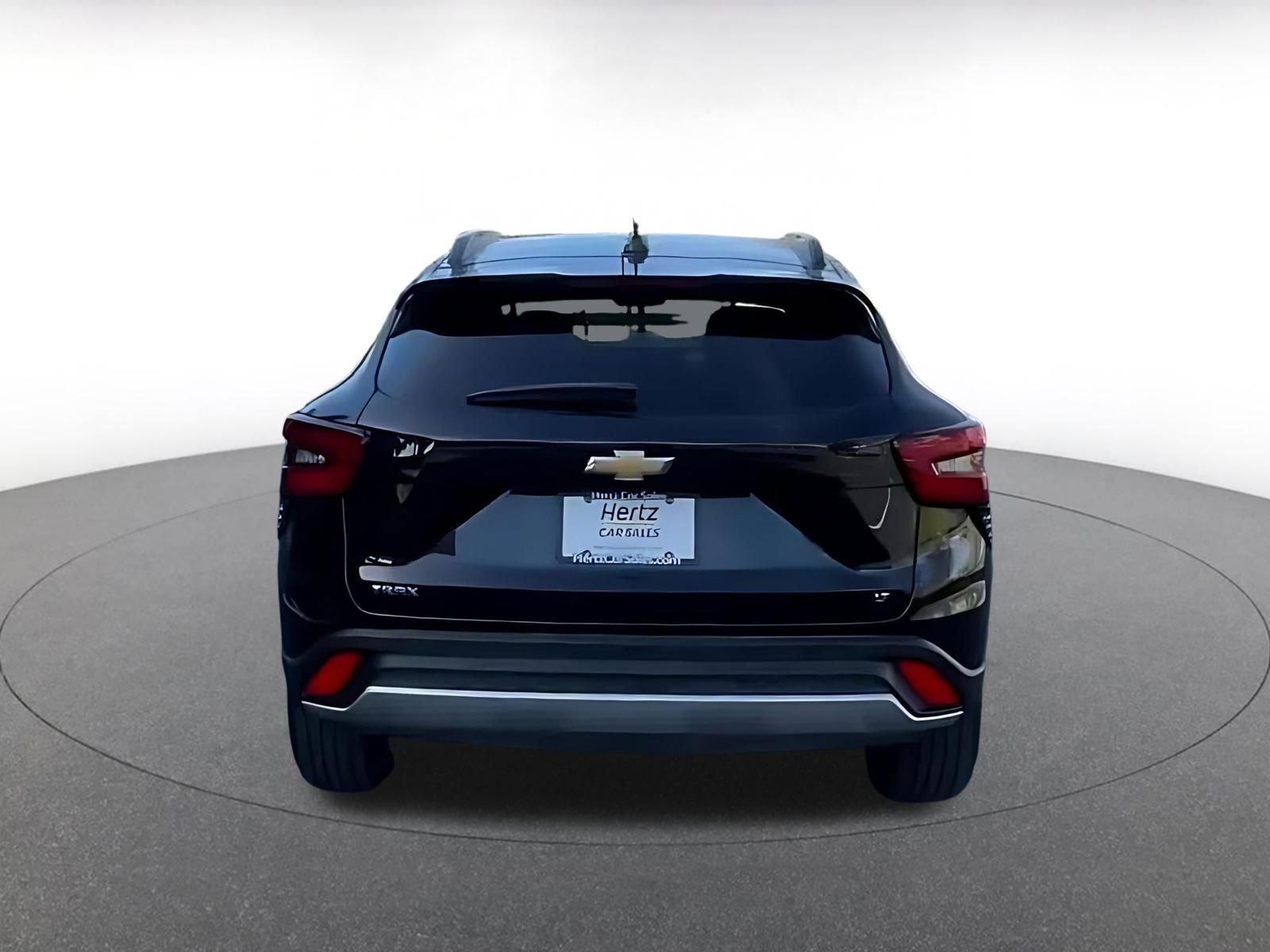 Thumbnail: 2025 Chevrolet Trax - 12