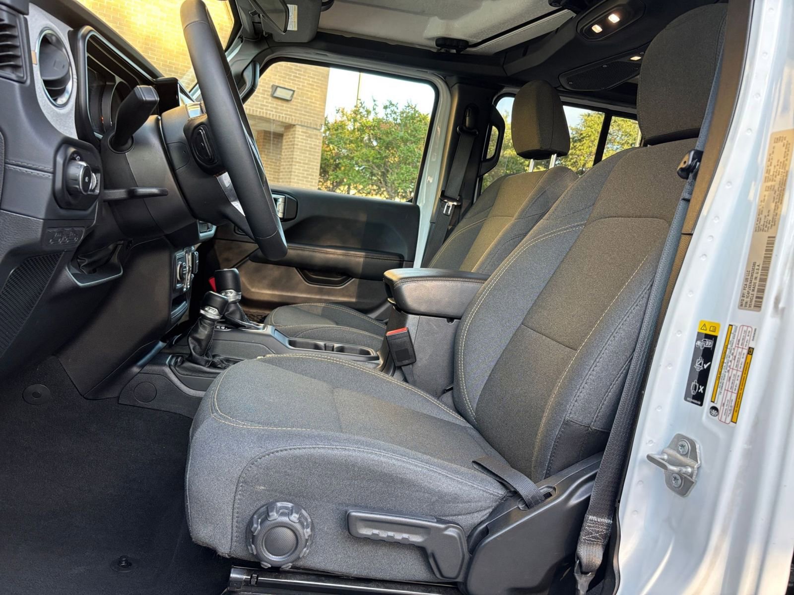 Thumbnail: 2025 Jeep Wrangler - 22