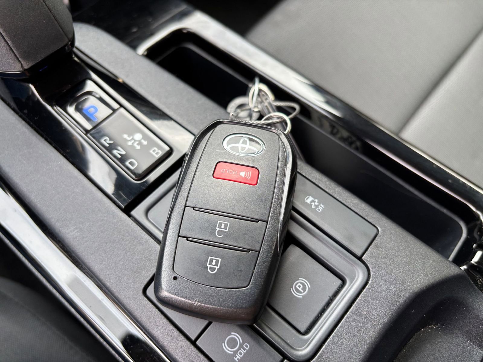 Thumbnail: 2025 Toyota Prius - 18