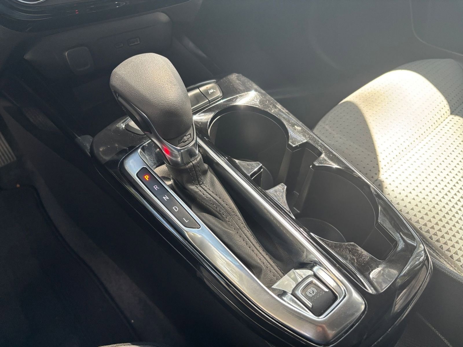 Thumbnail: 2025 Chevrolet Trax - 35