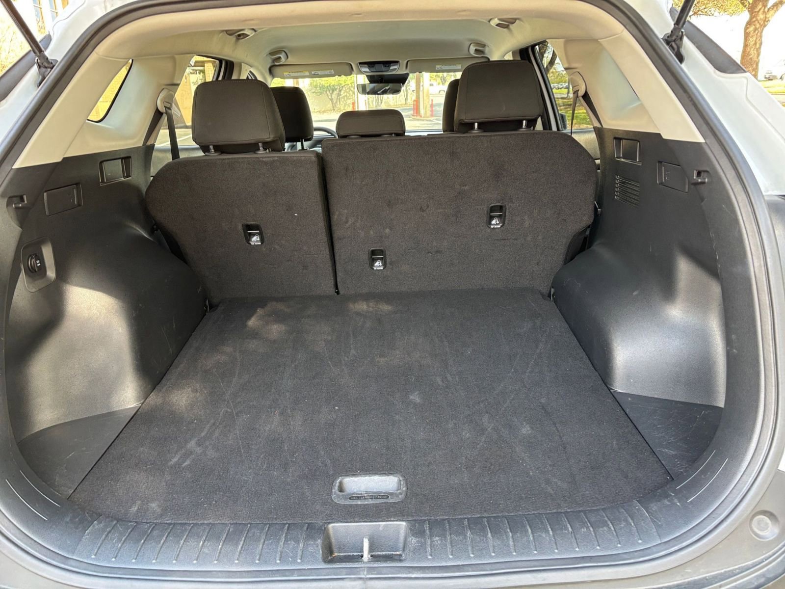 Thumbnail: 2025 Kia Sportage - 26