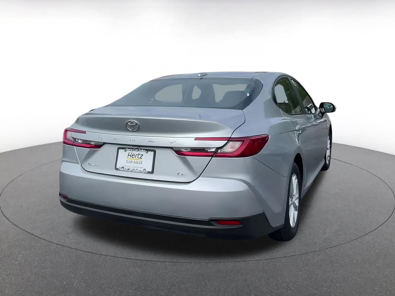 Thumbnail: 2025 Toyota Camry - 13