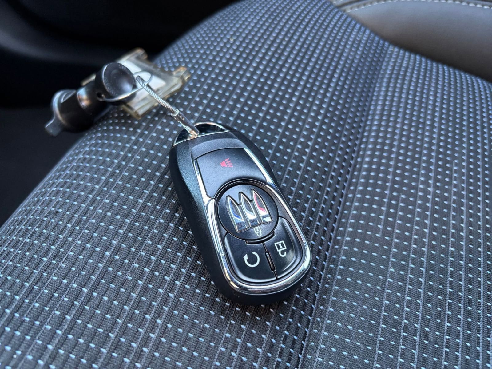 Thumbnail: 2025 Buick Envista - 18