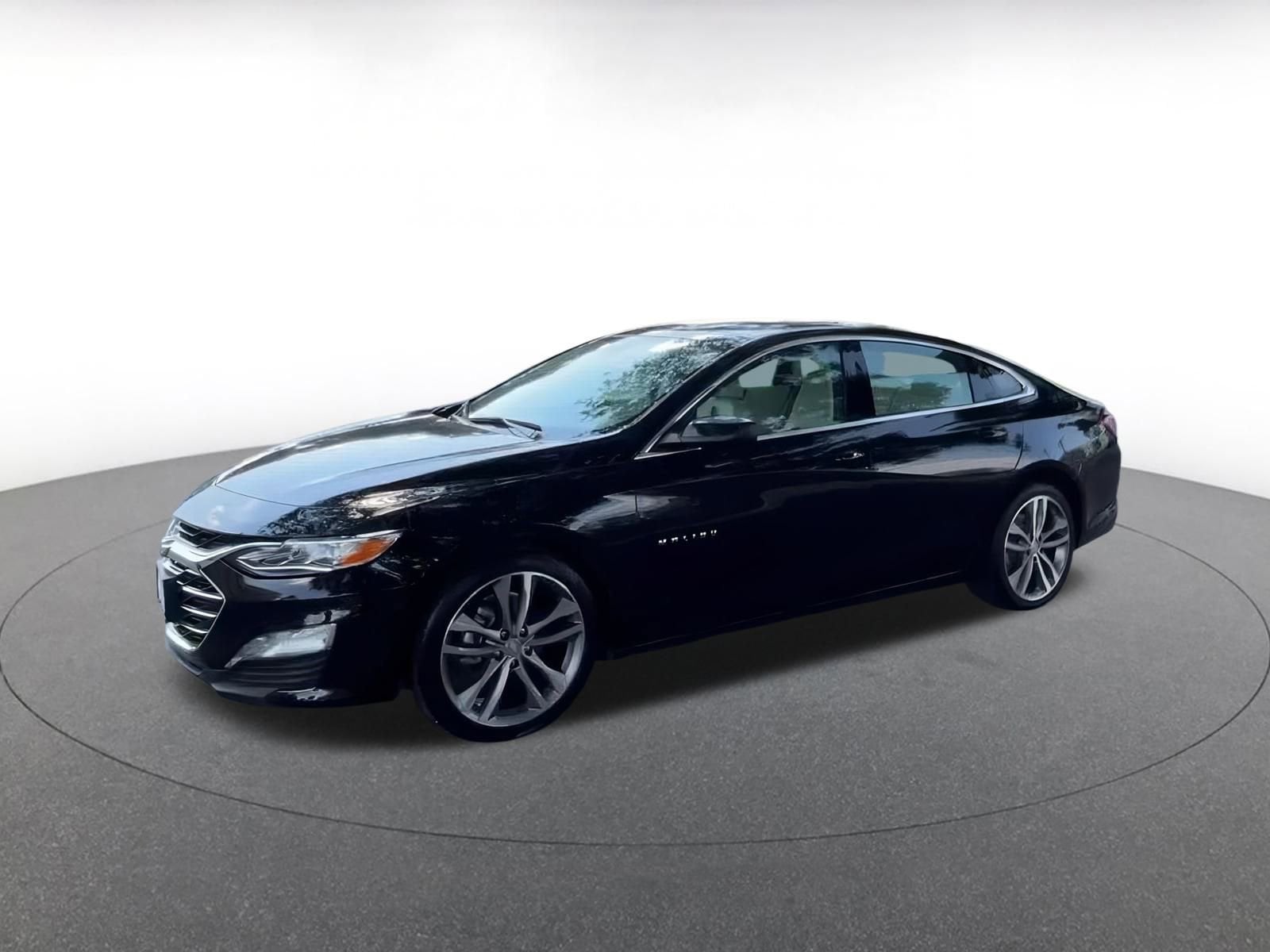 Thumbnail: 2024 Chevrolet Malibu - 8