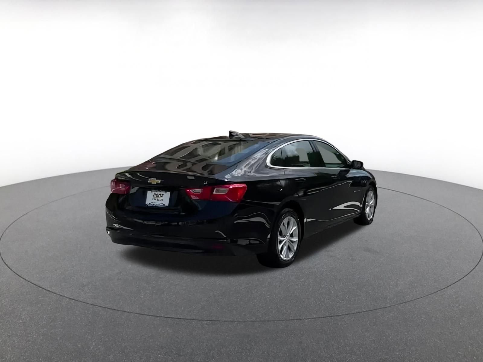 Thumbnail: 2024 Chevrolet Malibu - 8