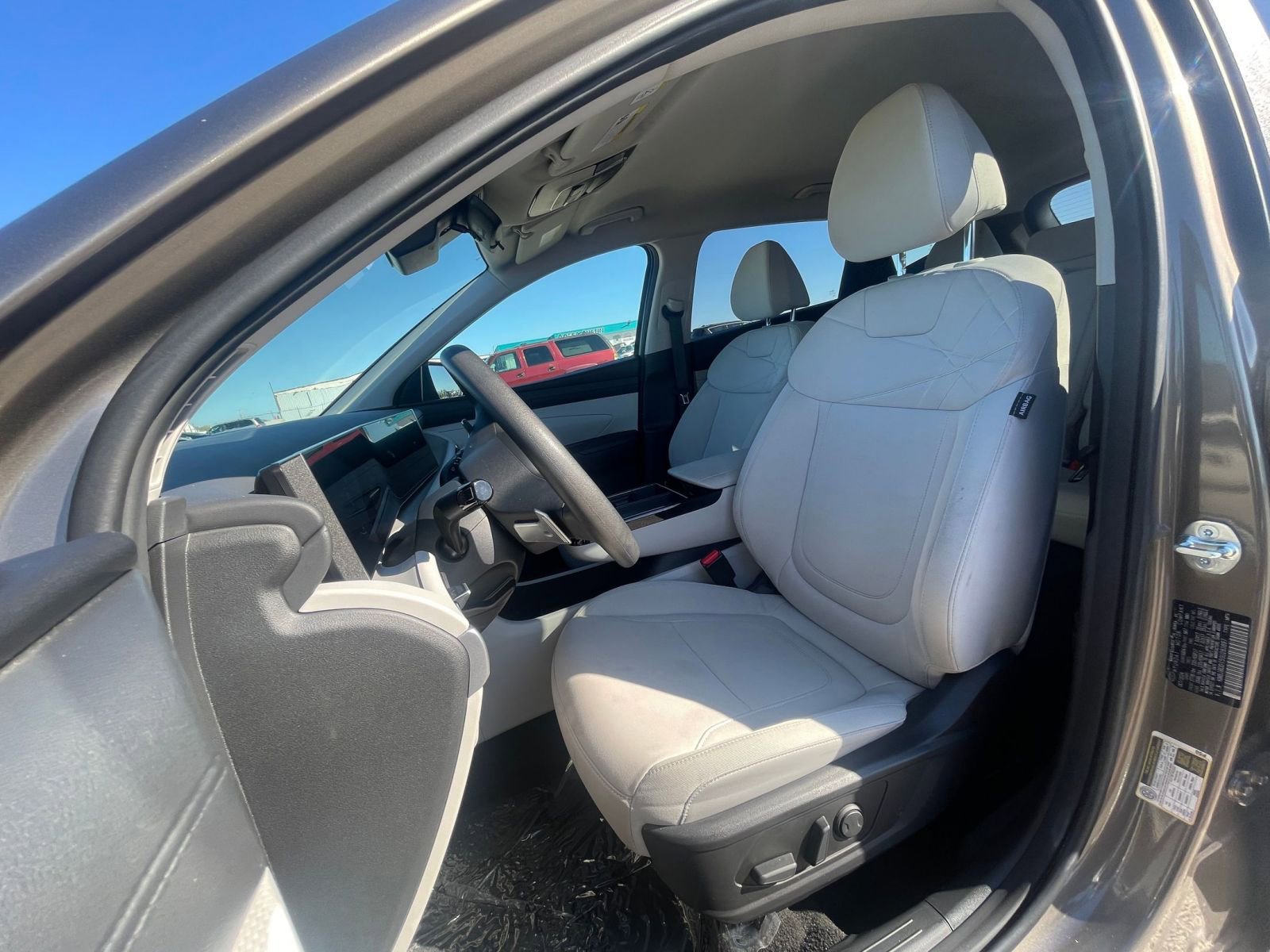 Thumbnail: 2025 Hyundai Tucson - 30