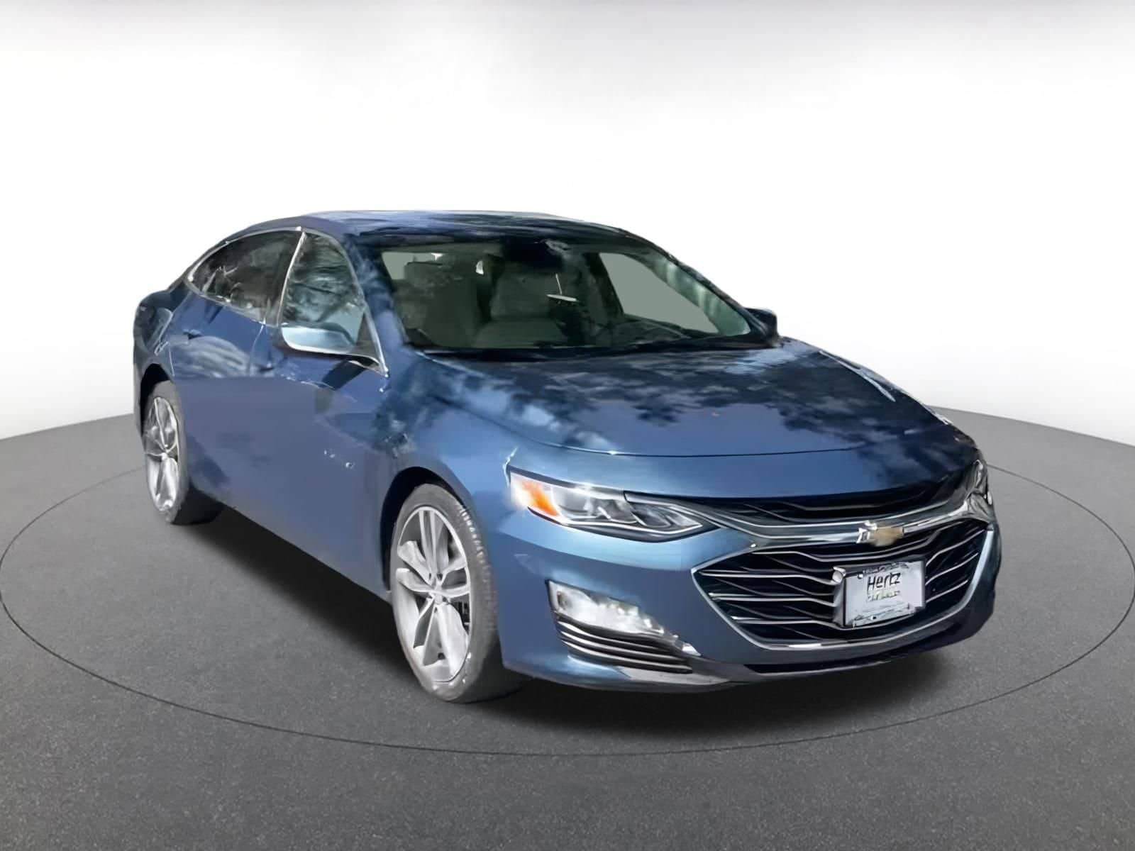 Thumbnail: 2024 Chevrolet Malibu - 2