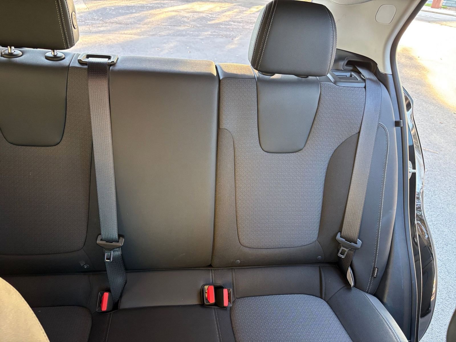 Thumbnail: 2025 Buick Encore GX - 31