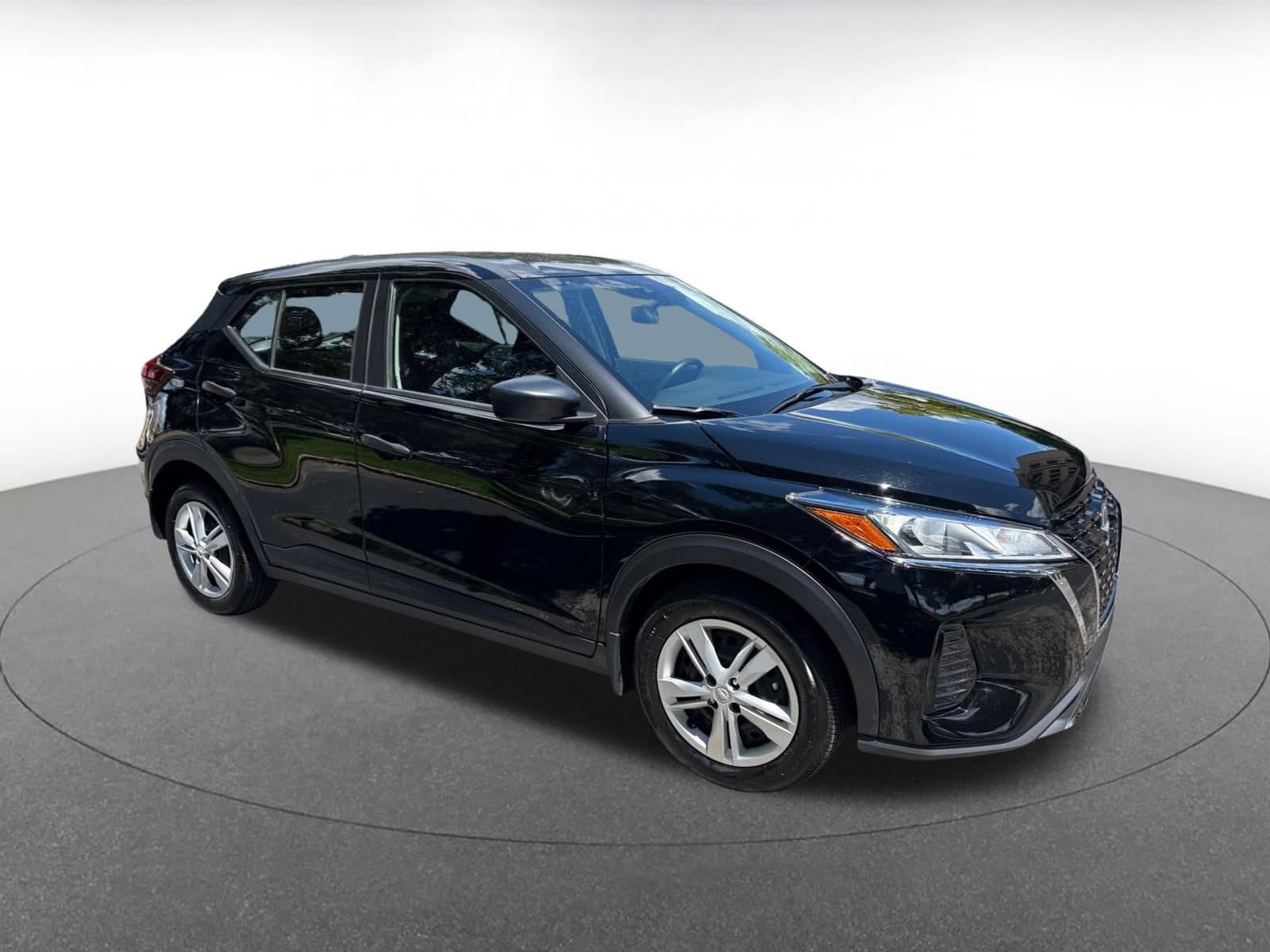 2024 Nissan Kicks S Hero Image
