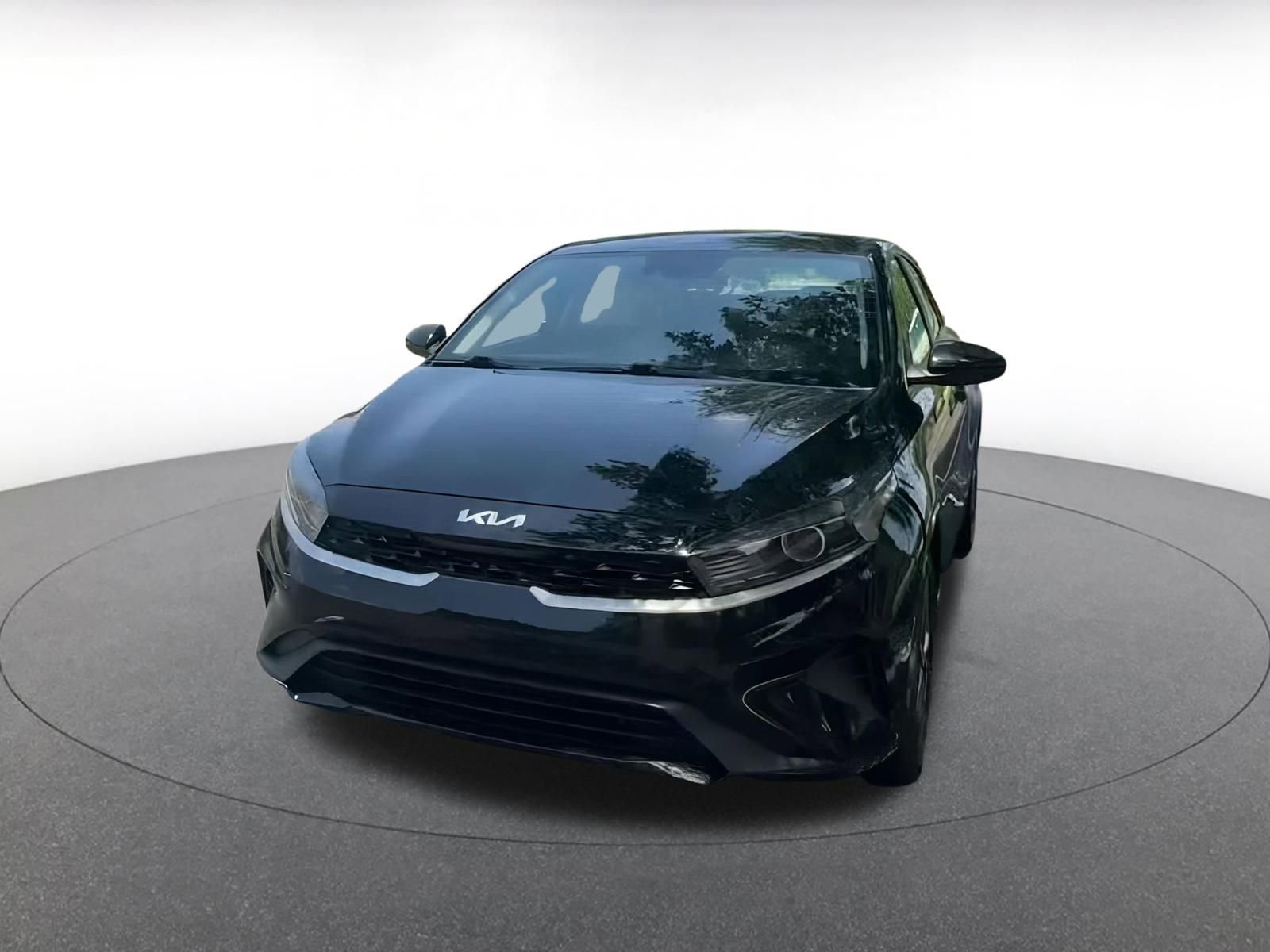 Thumbnail: 2023 Kia Forte - 5
