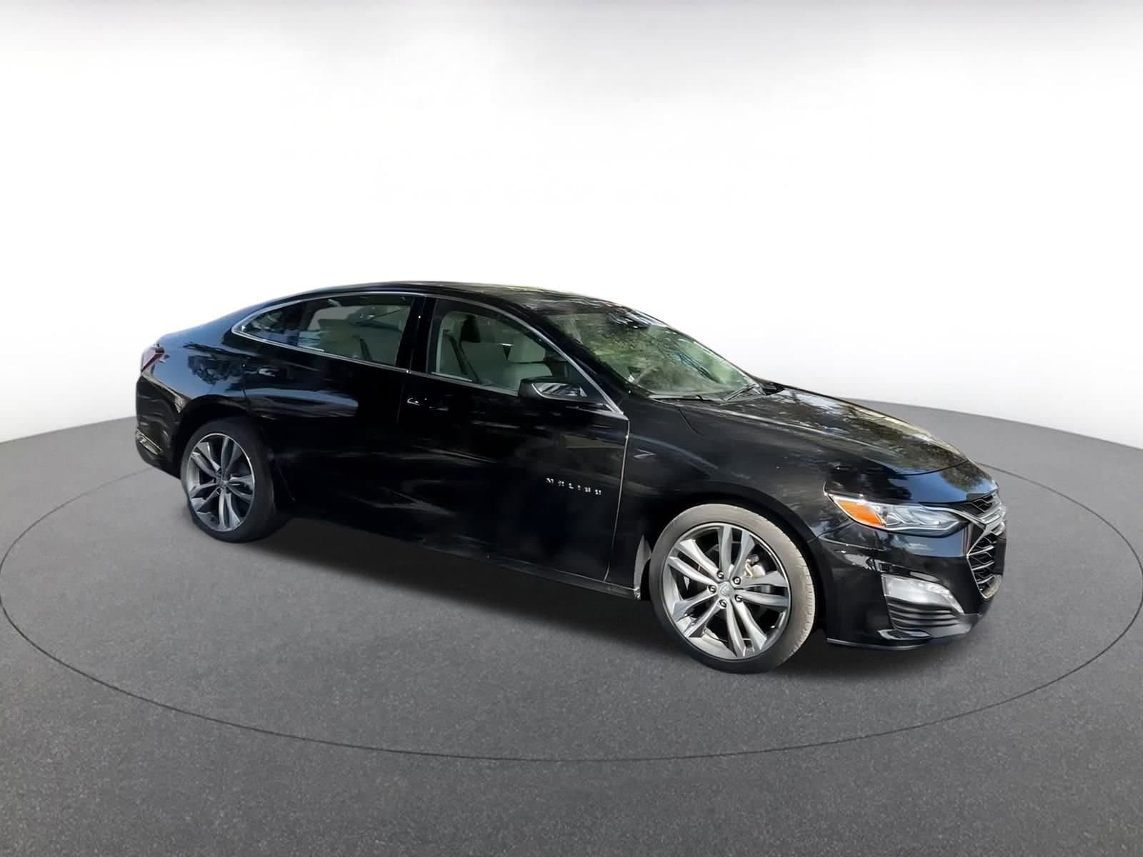 Thumbnail: 2024 Chevrolet Malibu - 2