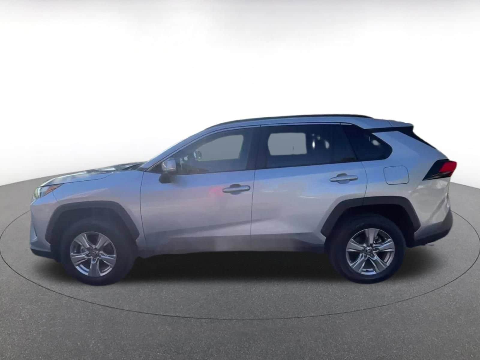 Thumbnail: 2025 Toyota RAV4 - 8