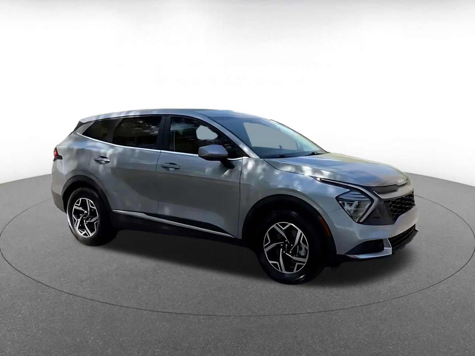 Thumbnail: 2025 Kia Sportage - 2