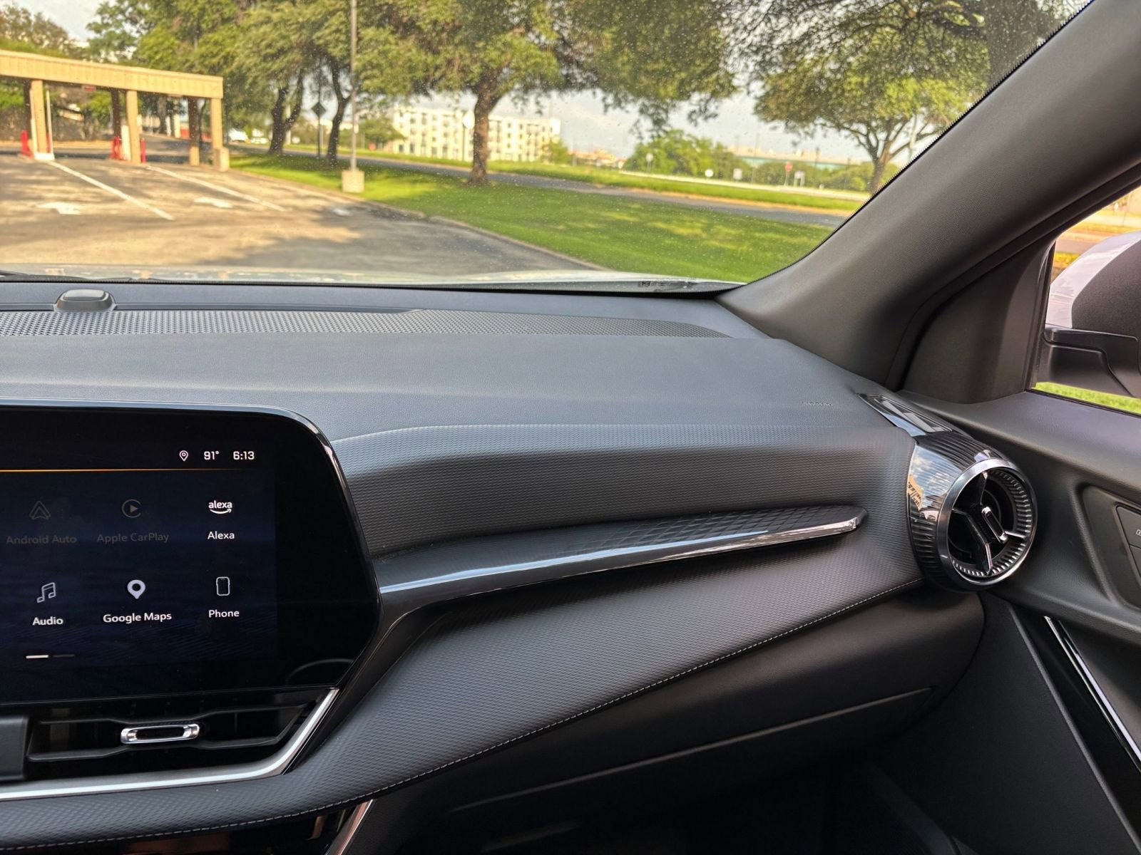 Thumbnail: 2025 Chevrolet Equinox - 30