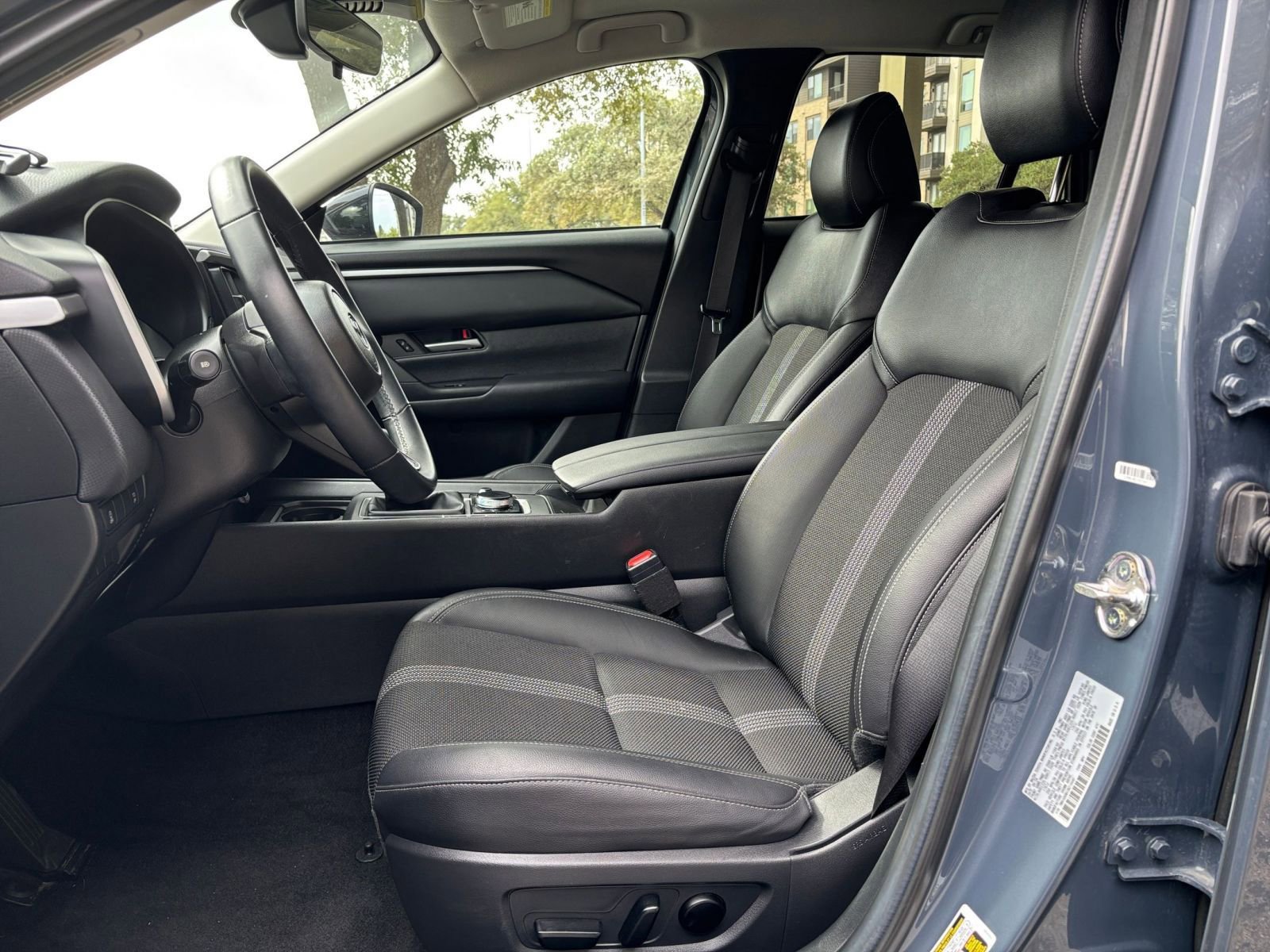 Thumbnail: 2025 Mazda CX-50 - 21