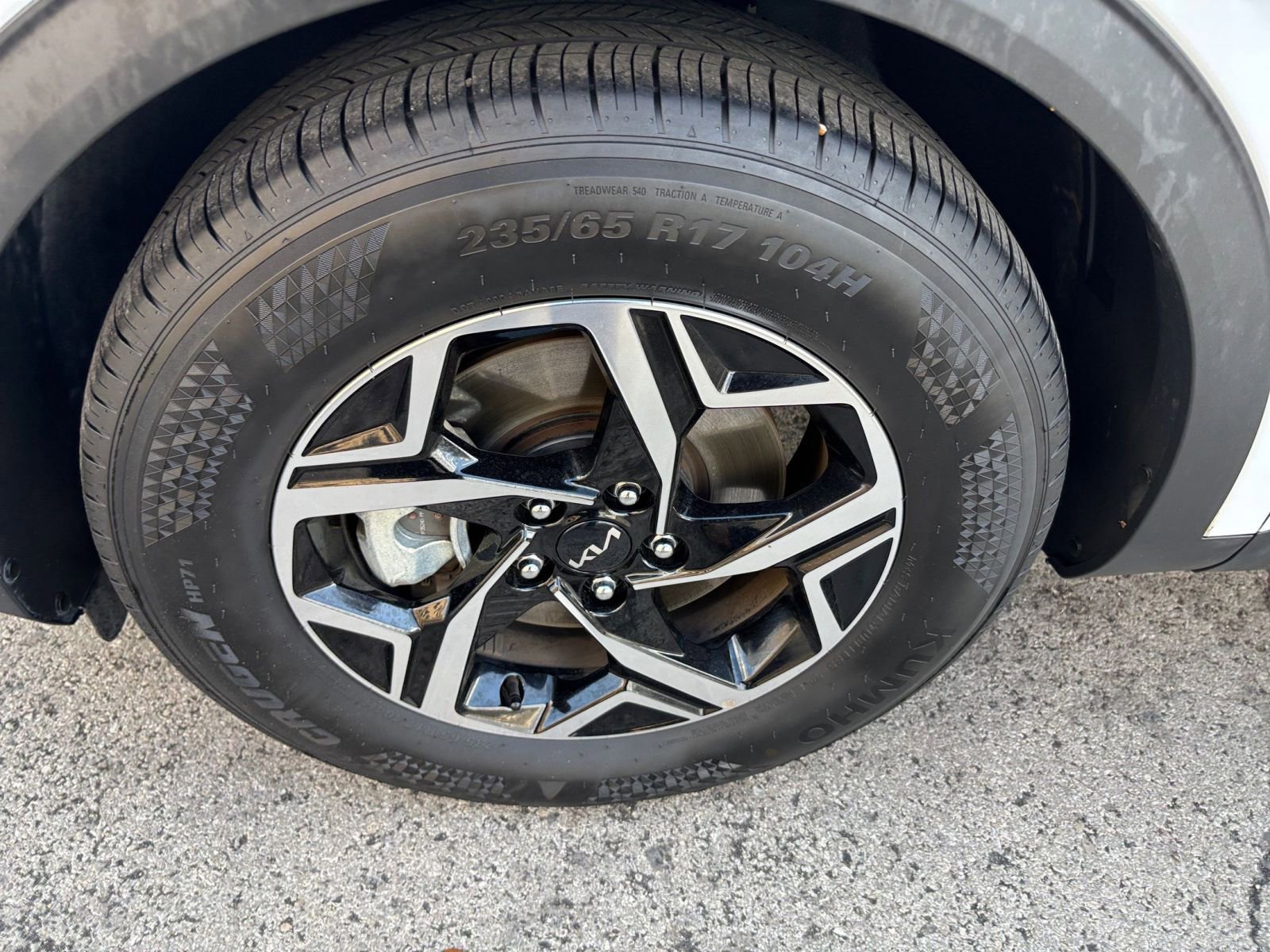 Thumbnail: 2025 Kia Sportage - 25