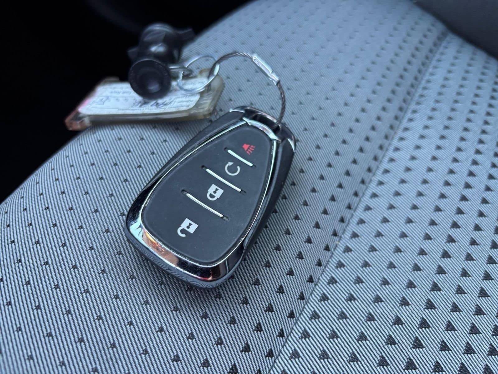 Thumbnail: 2025 Chevrolet Trax - 18