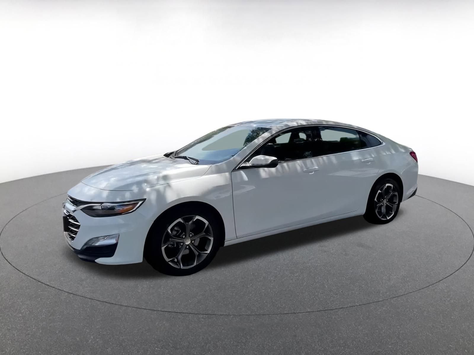 Thumbnail: 2024 Chevrolet Malibu - 7