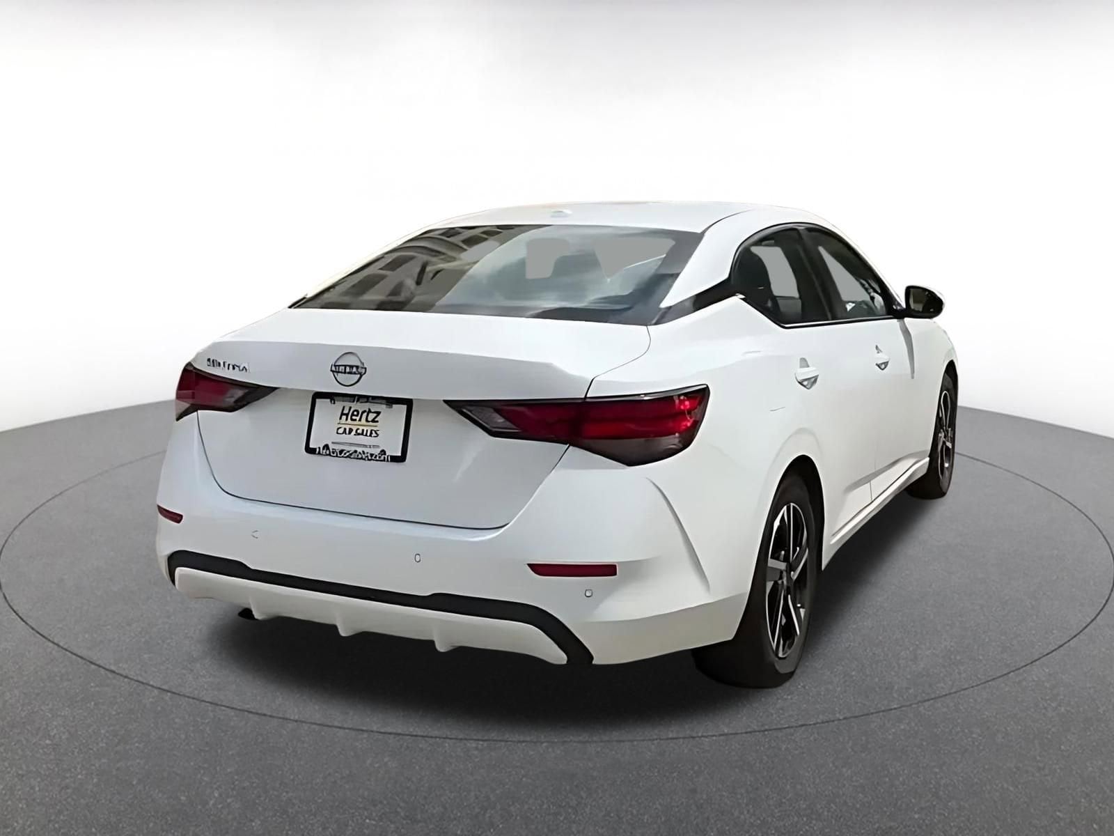 Thumbnail: 2025 Nissan Sentra - 15