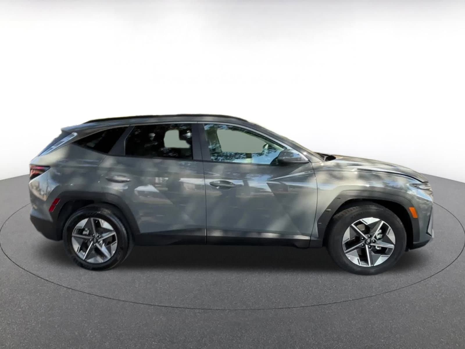 Thumbnail: 2025 Hyundai Tucson - 16