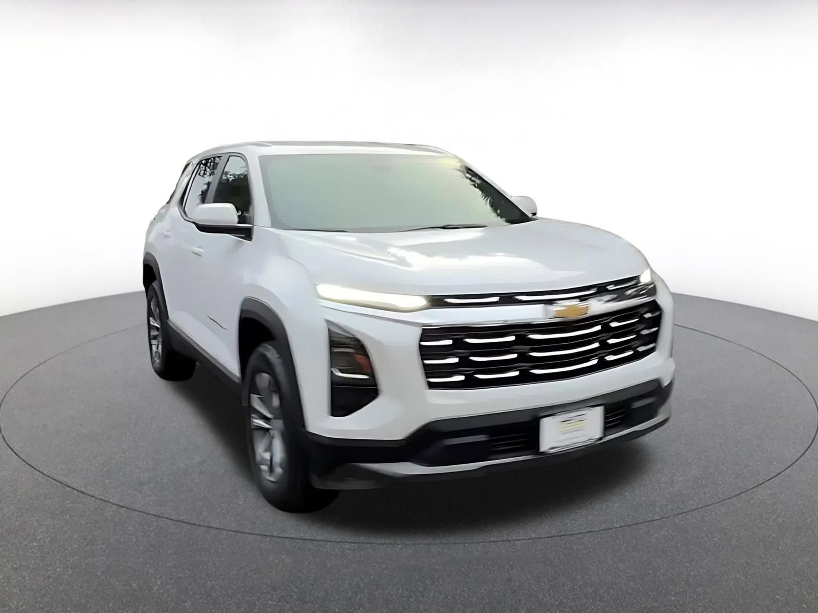 Thumbnail: 2025 Chevrolet Equinox - 3