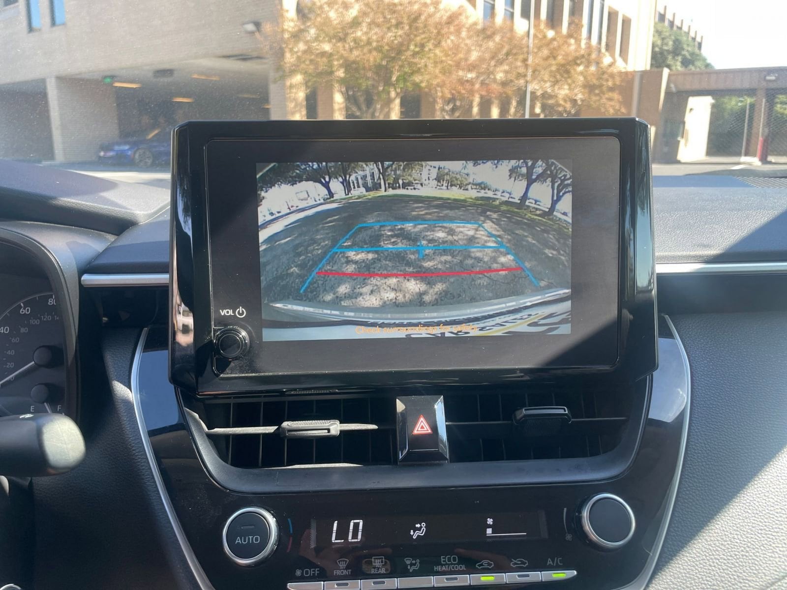 Thumbnail: 2025 Toyota Corolla - 17