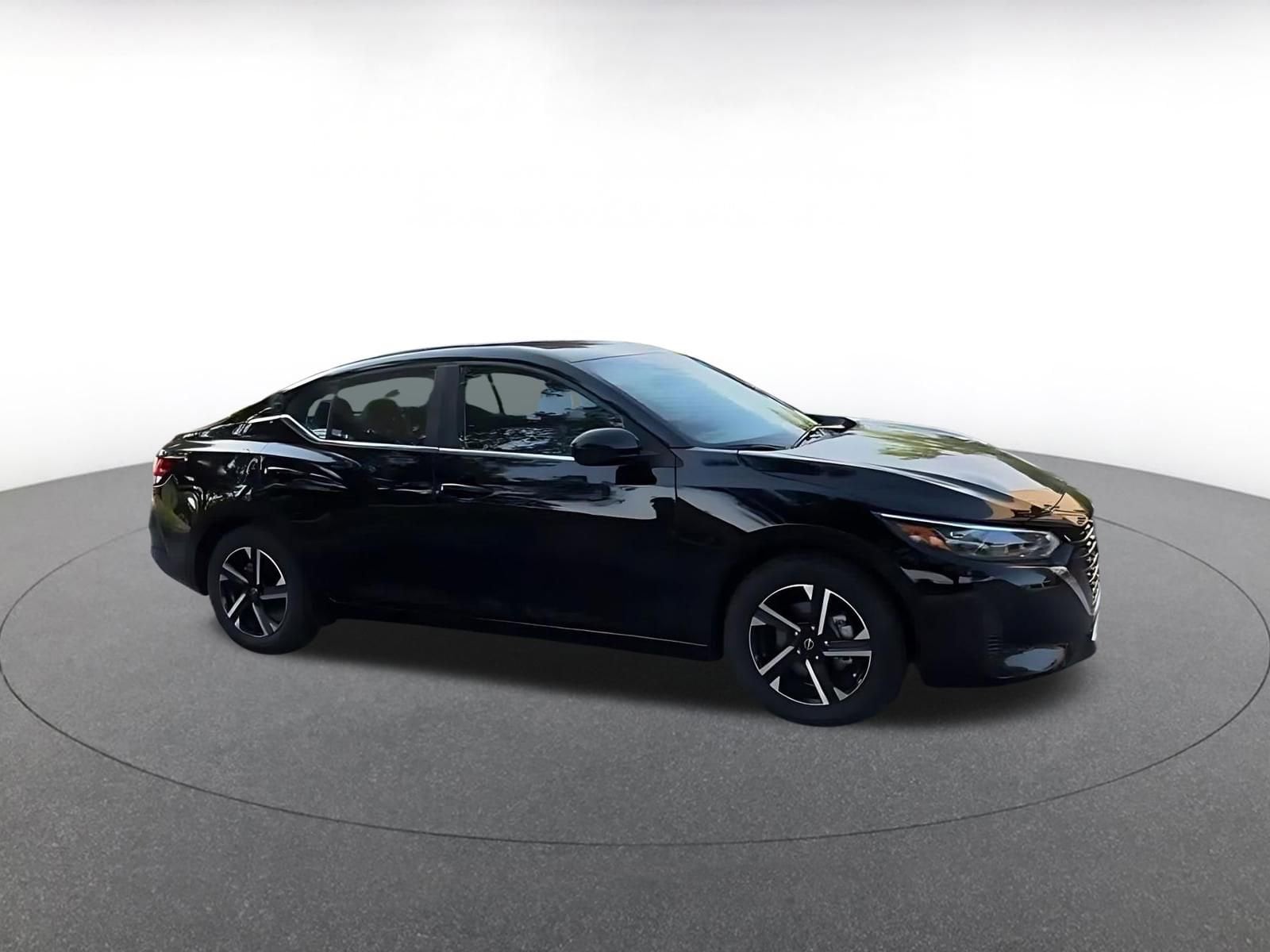 Thumbnail: 2025 Nissan Sentra - 2