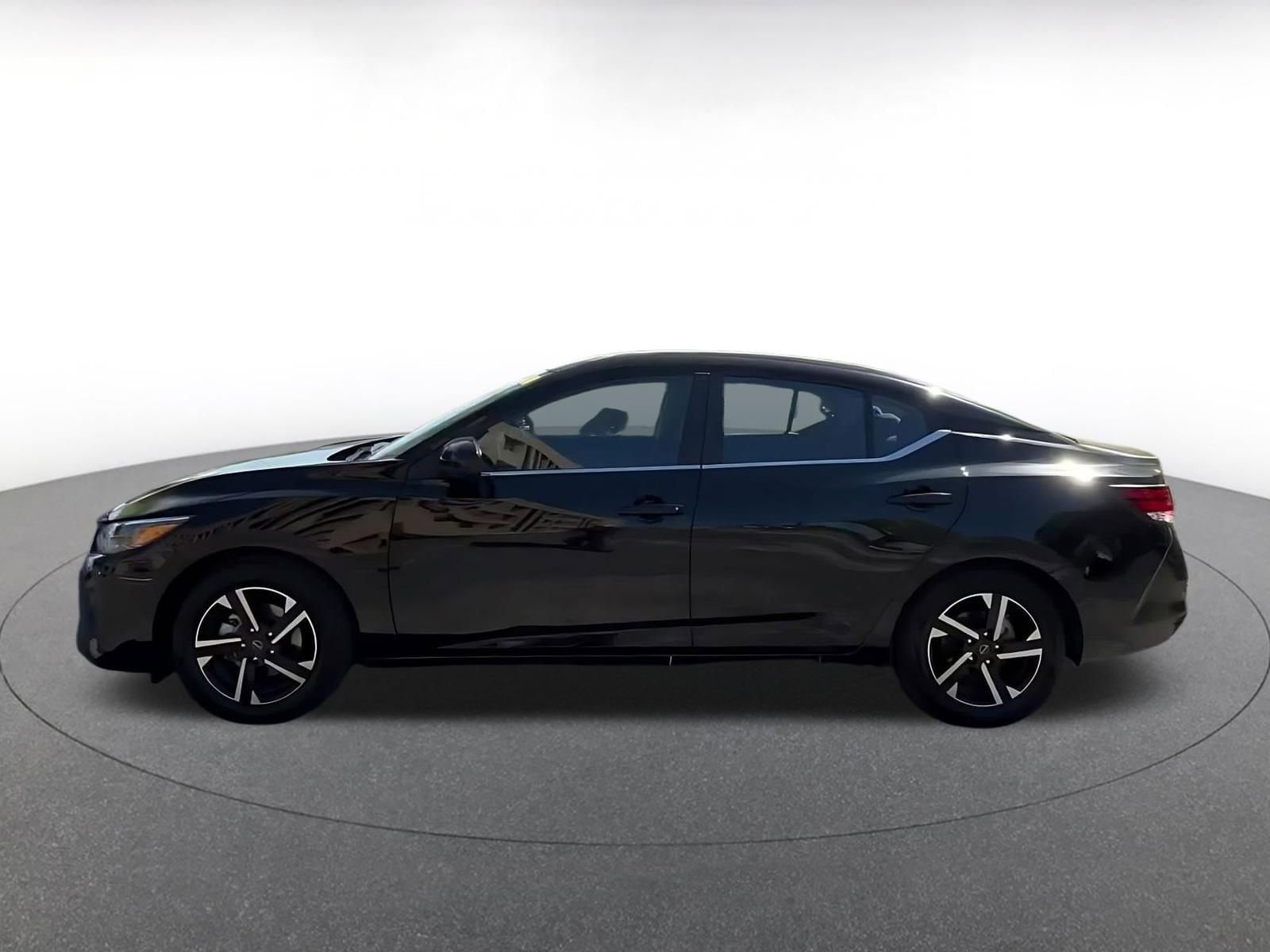 Thumbnail: 2025 Nissan Sentra - 7