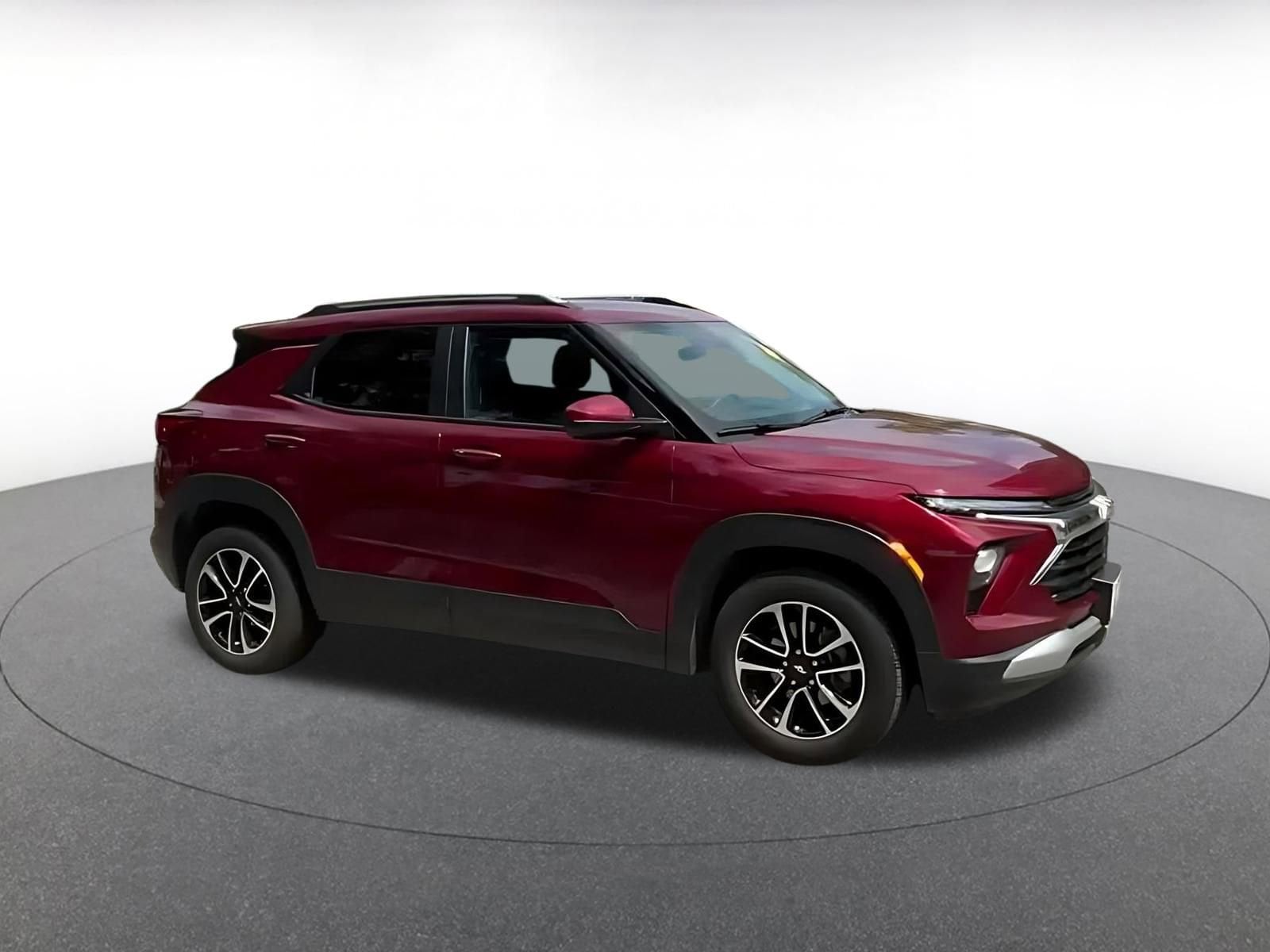 Thumbnail: 2025 Chevrolet TrailBlazer - 2