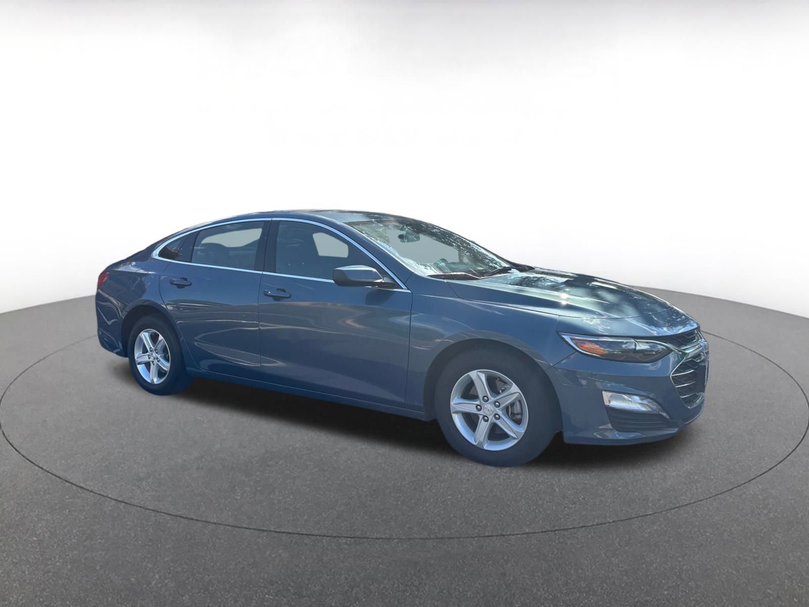 Thumbnail: 2024 Chevrolet Malibu - 1