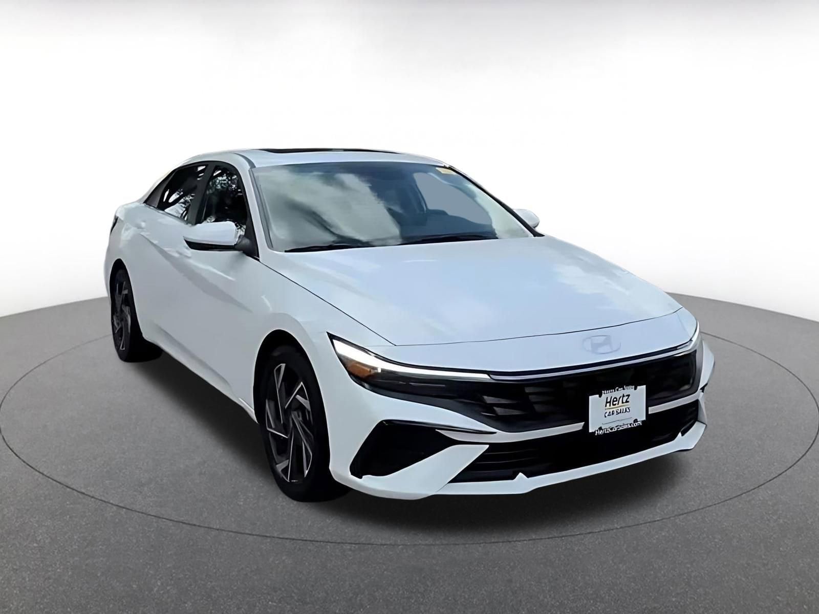 Thumbnail: 2025 Hyundai Elantra - 3