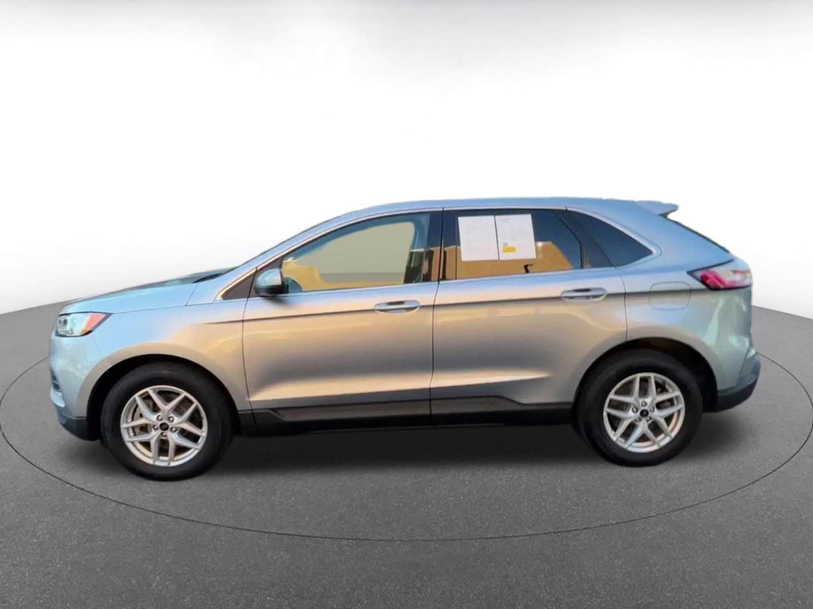 Thumbnail: 2023 Ford Edge - 8