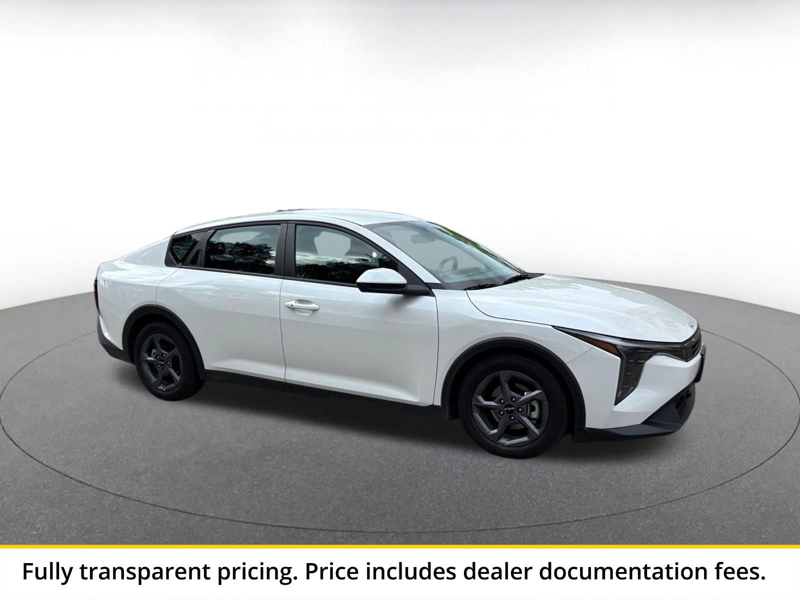 Thumbnail: 2025 Kia K4 - 1